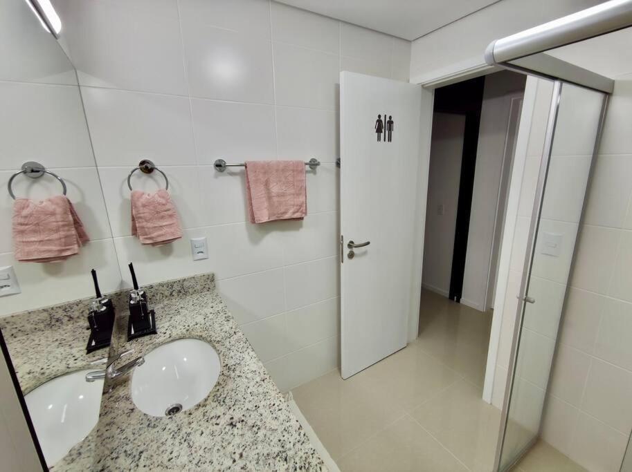 Beach Apartment Villas Do Campeche Florianópolis Esterno foto